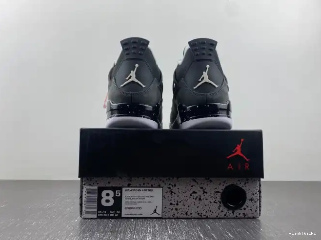 Fear Retro (2013) 626969-030 Pack Jordan 4 0505